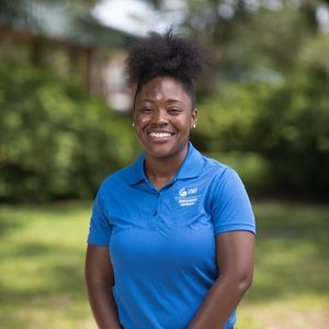 Meet your Posher, Briana